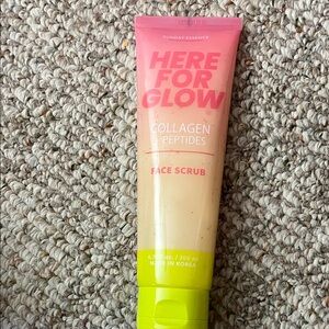 Here For Glow Face Scrub